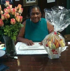 Meet your Posher, Linda